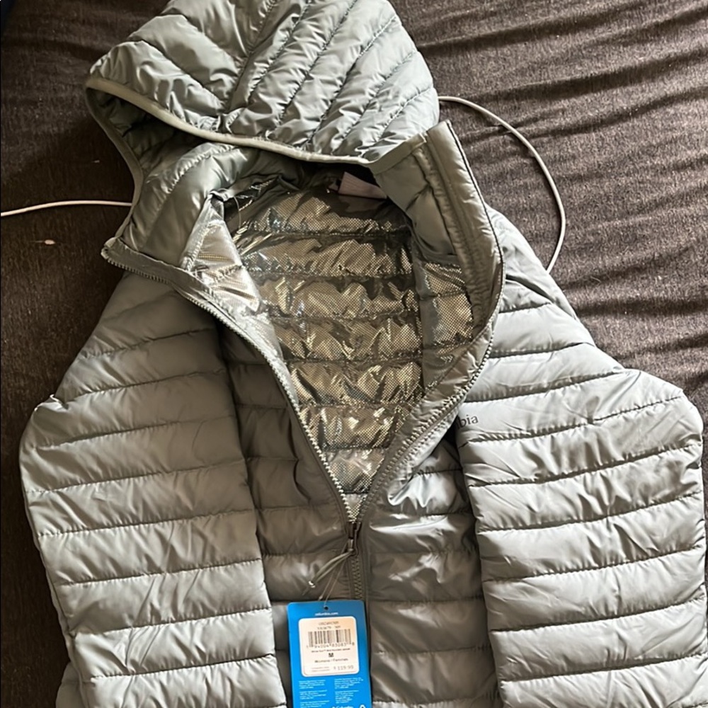 Olive green long snow jacket